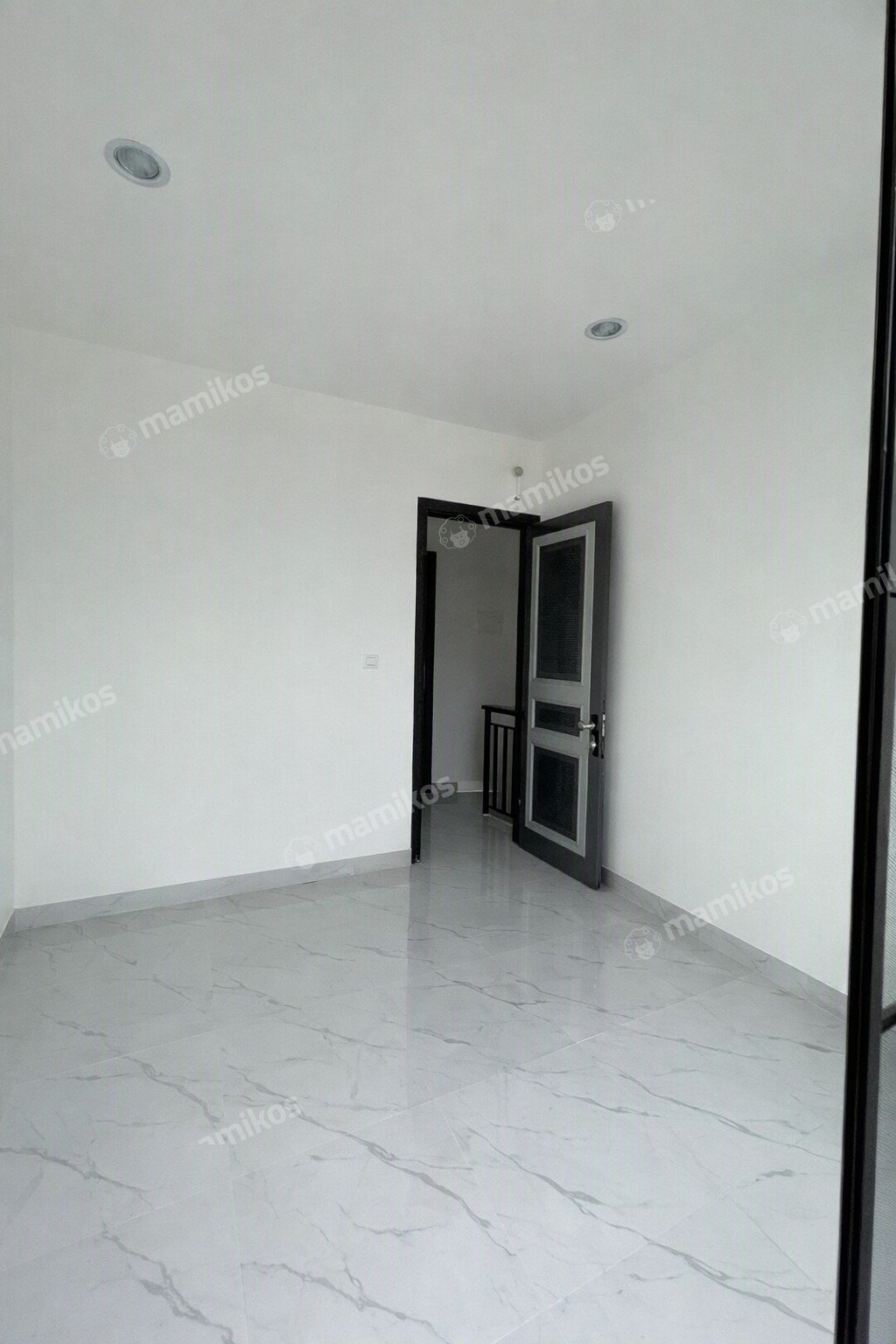 Rumah Sertifikat PPJB 2 Kamar Tidur 2 Kamar Mandi Pantai Indah Kapuk 2 Jakarta Utara - Photo 5