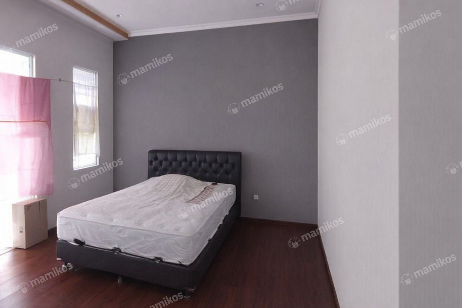 Rumah Sertifikat SHM 3 Kamar Tidur 3 Kamar Mandi Sunrise Garden Jakarta Barat - Photo 4