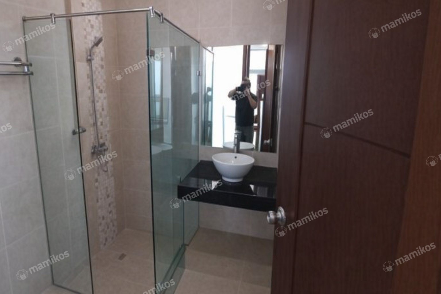 Rumah Sertifikat SHM 3 Kamar Tidur 3 Kamar Mandi Sunrise Garden Jakarta Barat - Photo 5