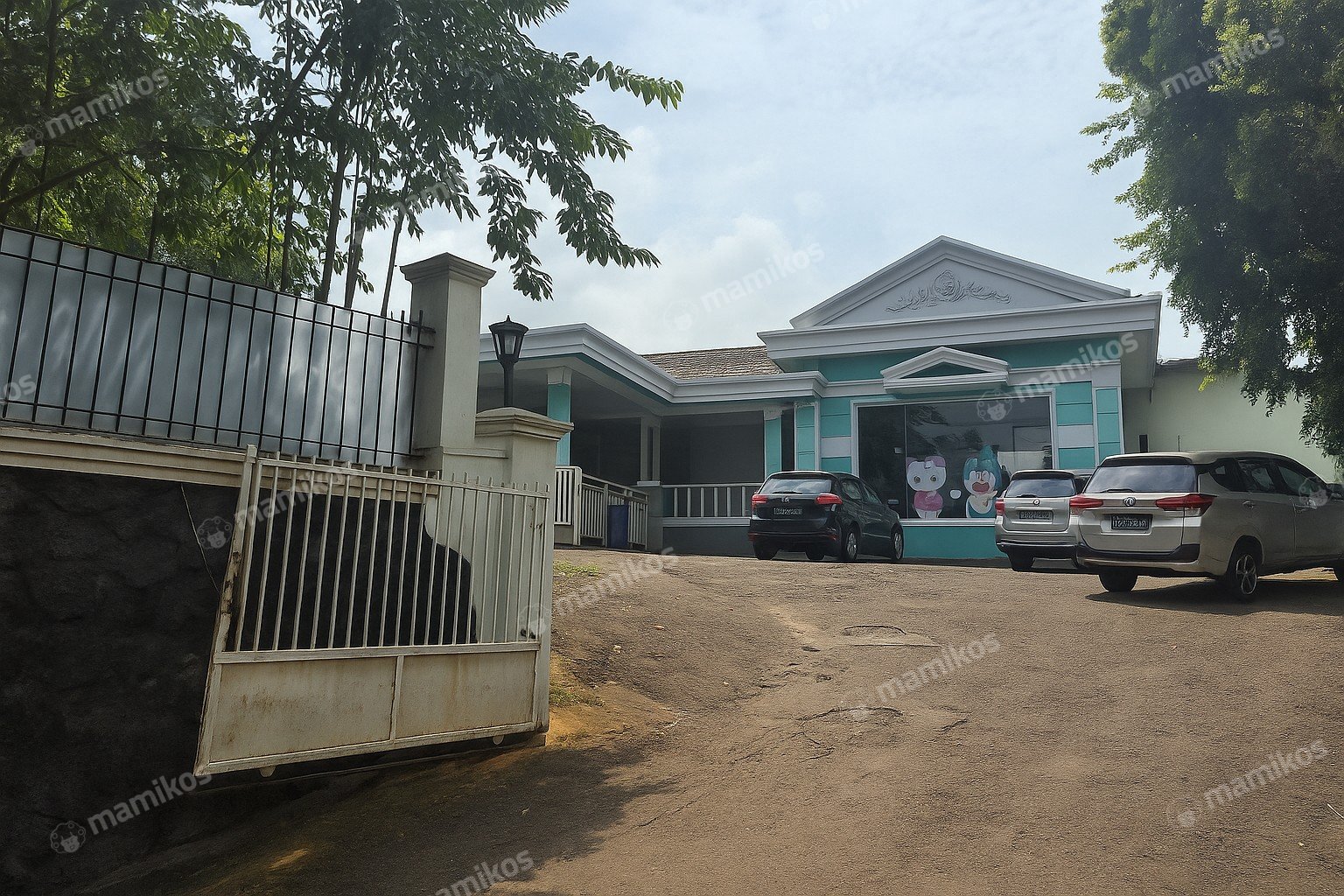 Rumah Sertifikat SHM 1 Kamar Tidur 2 Kamar Mandi Kemang Jakarta Selatan