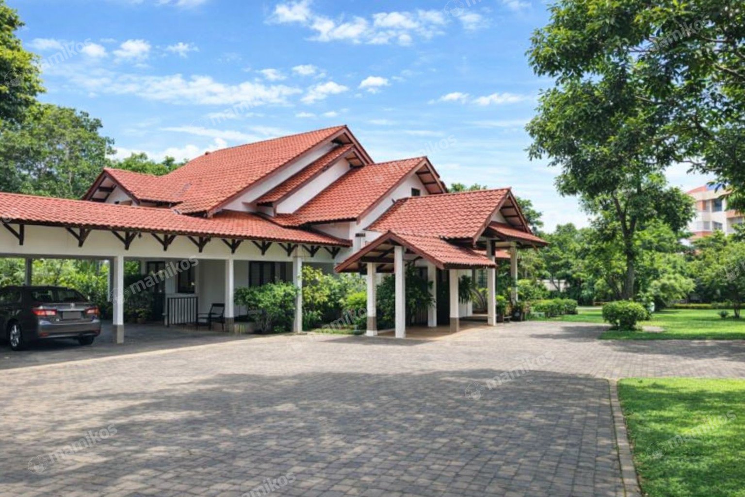 Rumah Sertifikat SHM 7 Kamar Tidur 4 Kamar Mandi Lebak Bulus Jakarta Selatan