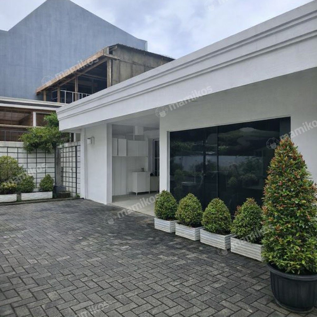 Rumah Sertifikat SHM 4 Kamar Tidur 3 Kamar Mandi Senopati Jakarta Selatan - Photo 4