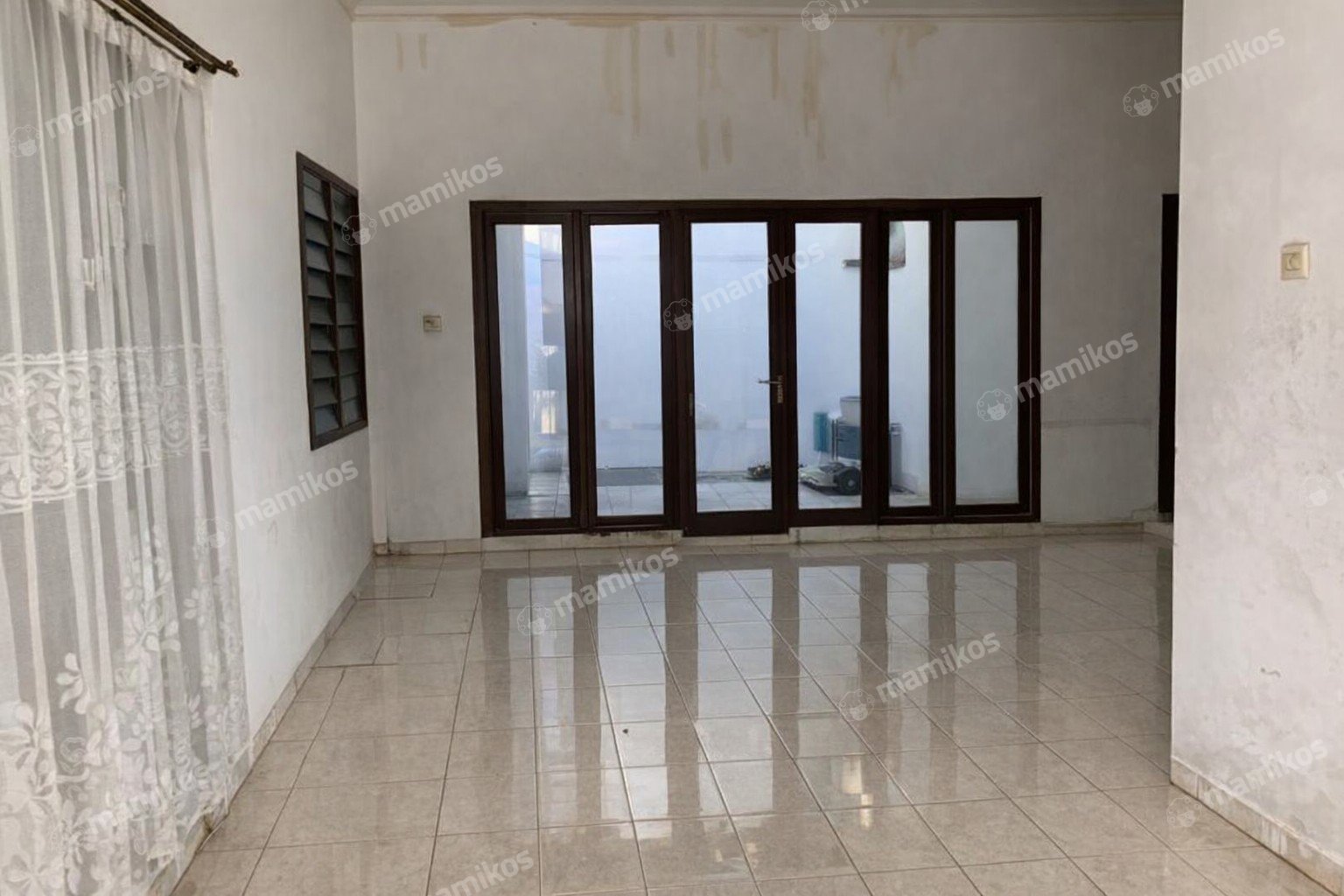 Rumah 3KT 2KM Meruya Jakarta Barat