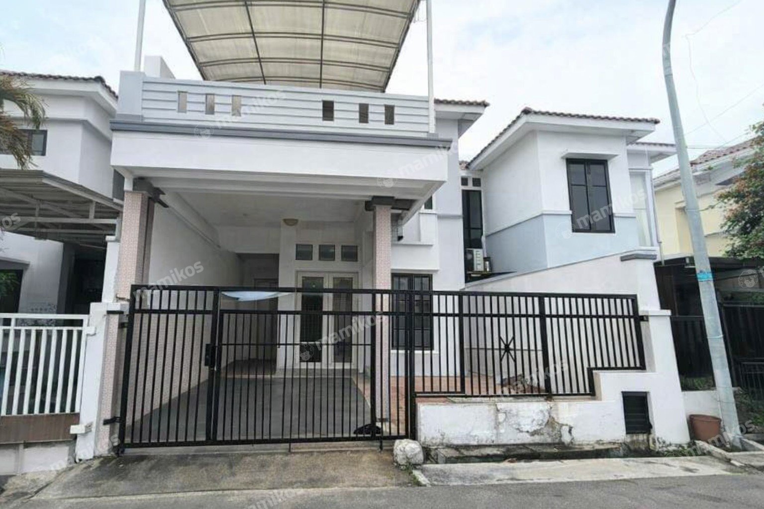 Rumah Sertifikat SHM 4 Kamar Tidur 4 Kamar Mandi Cakung Jakarta Timur