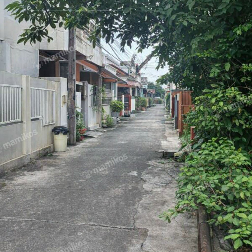 Rumah Sertifikat SHM 3 Kamar Tidur 3 Kamar Mandi Kelapa Gading Jakarta Utara - Photo 2