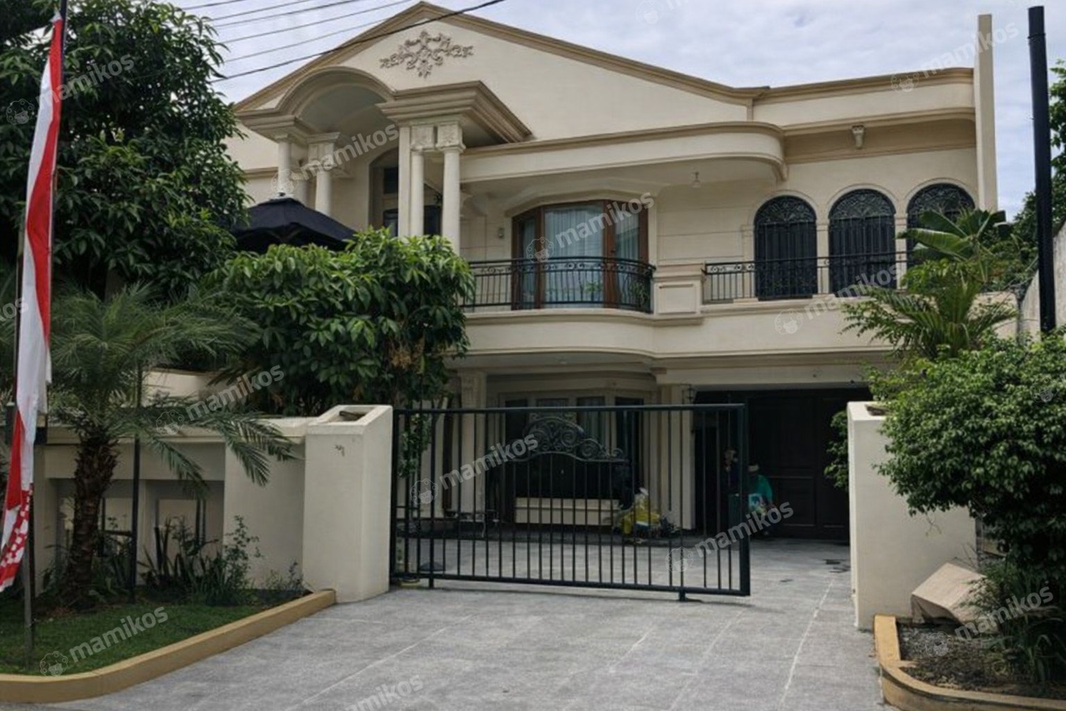 Rumah Sertifikat SHM 6 Kamar Tidur 4 Kamar Mandi Pondok Indah Jakarta Selatan