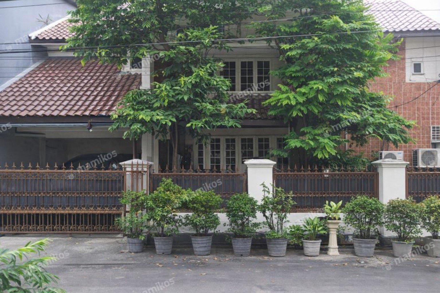 Rumah Sertifikat SHM 6 Kamar Tidur 4 Kamar Mandi Rawamangun Jakarta Timur