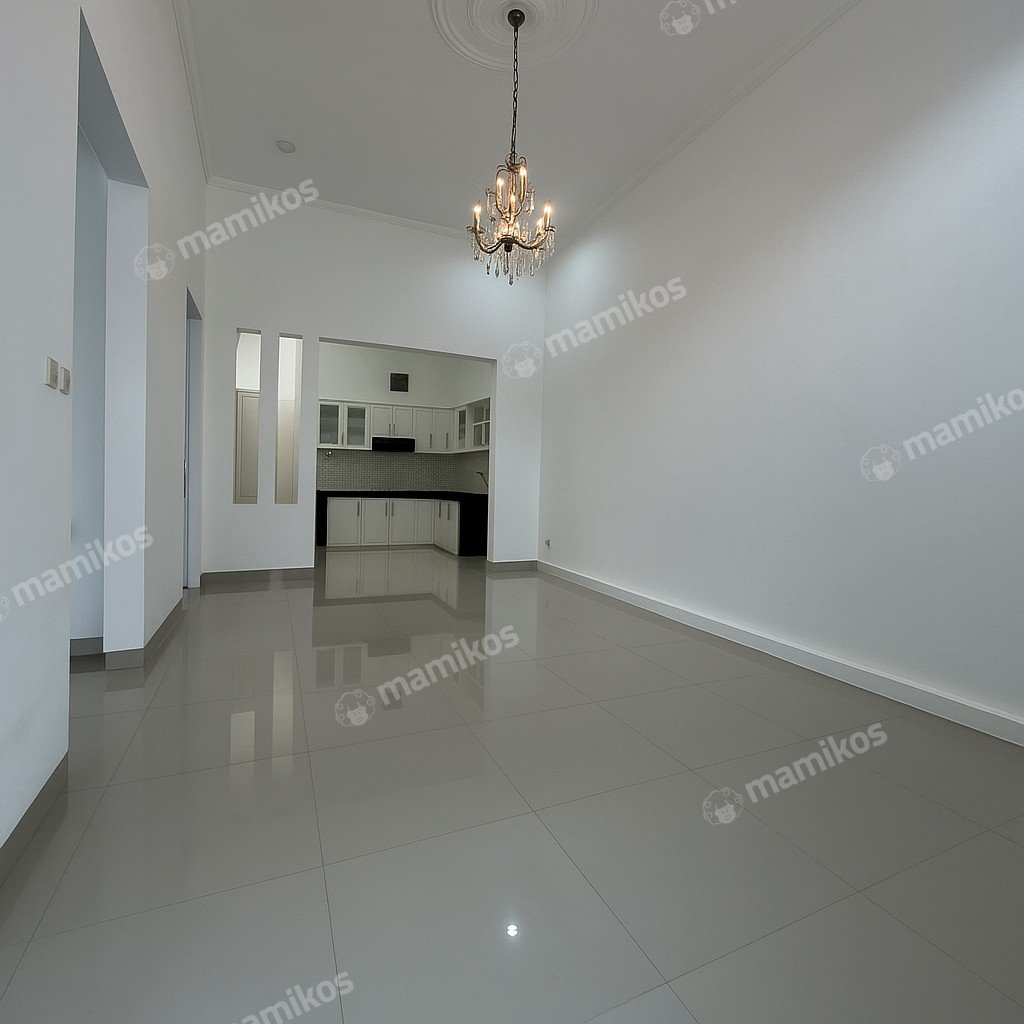 Rumah Sertifikat SHM 3 Kamar Tidur 2 Kamar Mandi Kota Wisata Jakarta Timur - Photo 3
