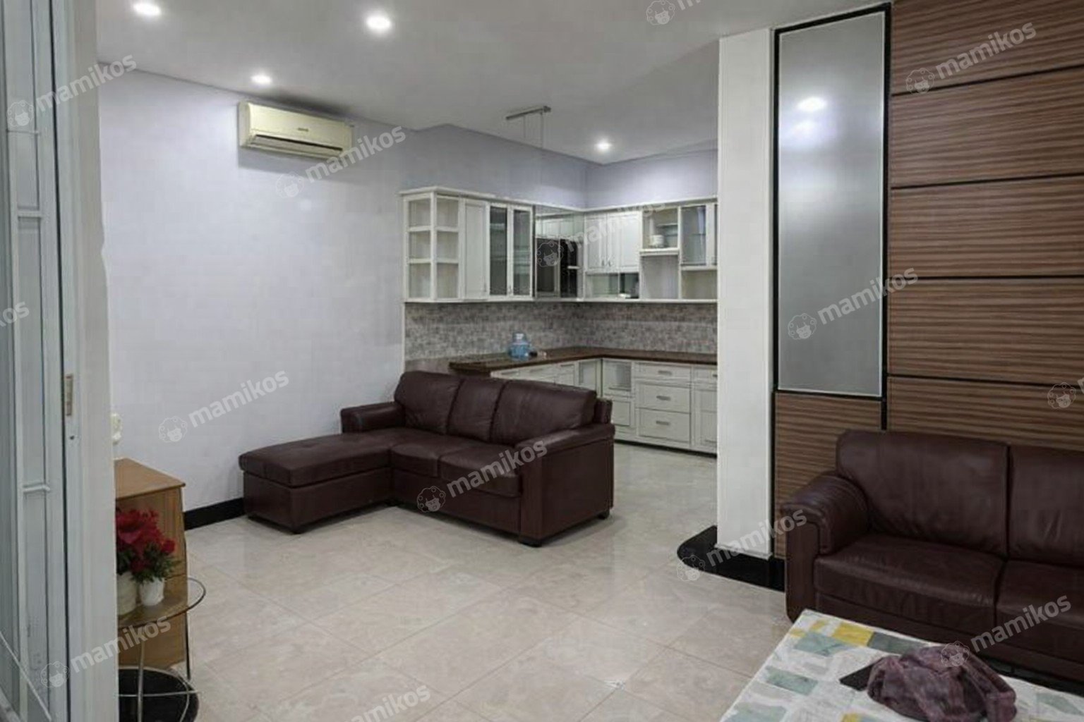 Rumah 3KT 2KM Tanjung Duren Jakarta Barat