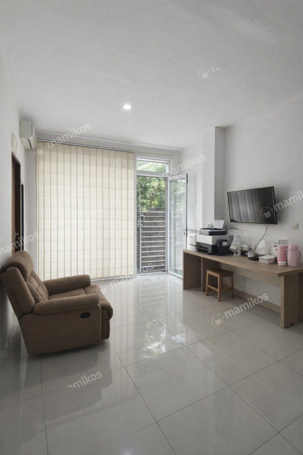 Rumah Sertifikat SHM 3 Kamar Tidur 2 Kamar Mandi Duri Kepa Jakarta Barat - Photo 4