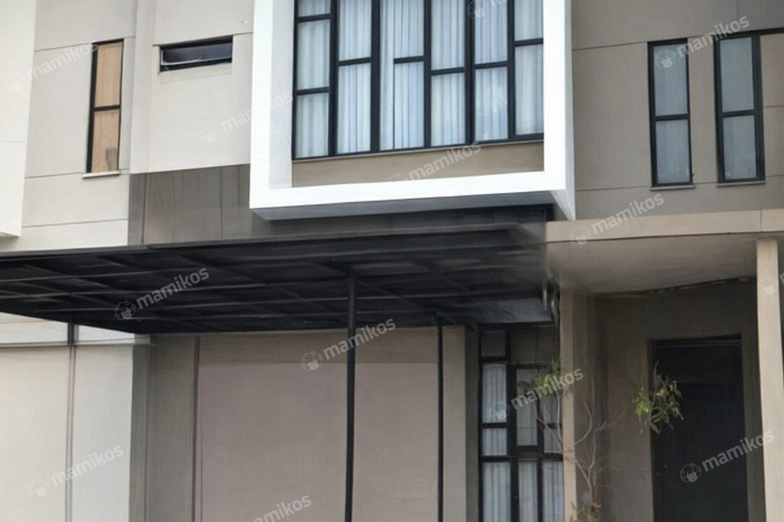 Rumah Sertifikat PPJB 4 Kamar Tidur 4 Kamar Mandi Jakarta Garden City Jakarta Timur