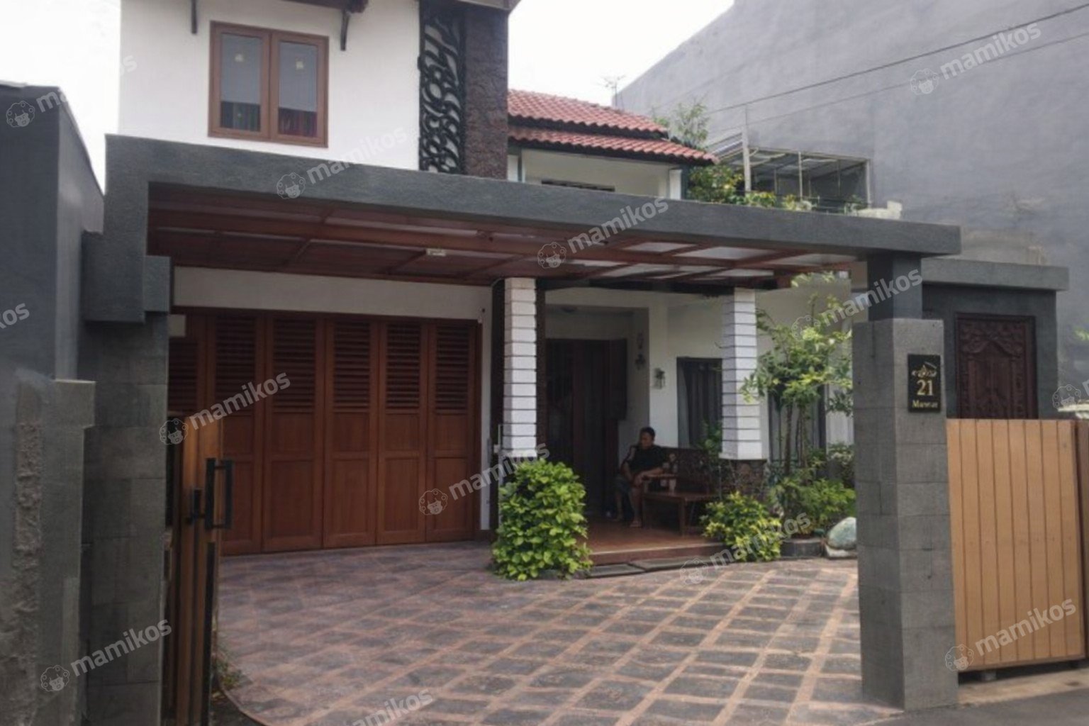 Rumah Sertifikat SHM 5 Kamar Tidur 3 Kamar Mandi Cijantung Jakarta Timur
