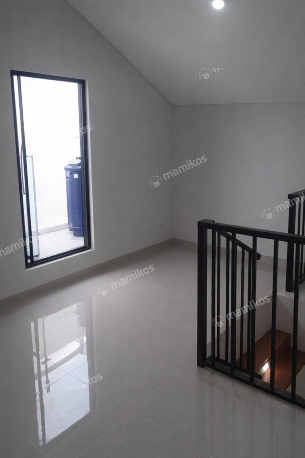 Rumah 3 Kamar Tidur 2 Kamar Mandi 2 Lantai Metland Puri Jakarta Barat - Photo 2