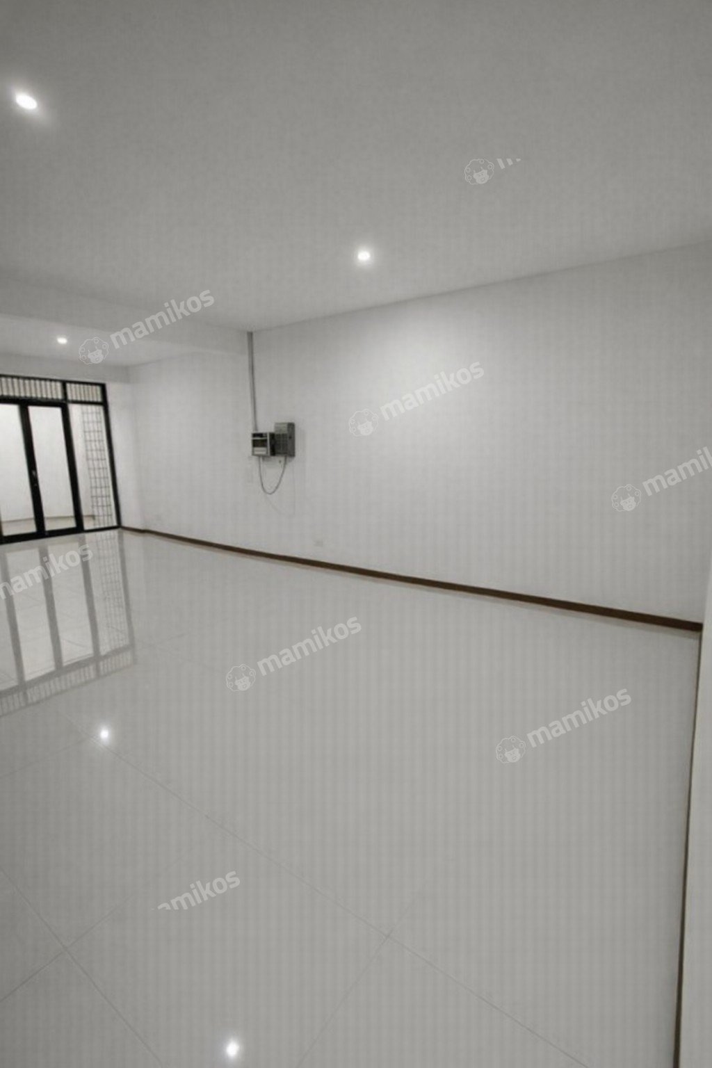 Rumah Sertifikat SHM 4 Kamar Tidur 3 Kamar Mandi Sunter Jakarta Utara - Photo 4