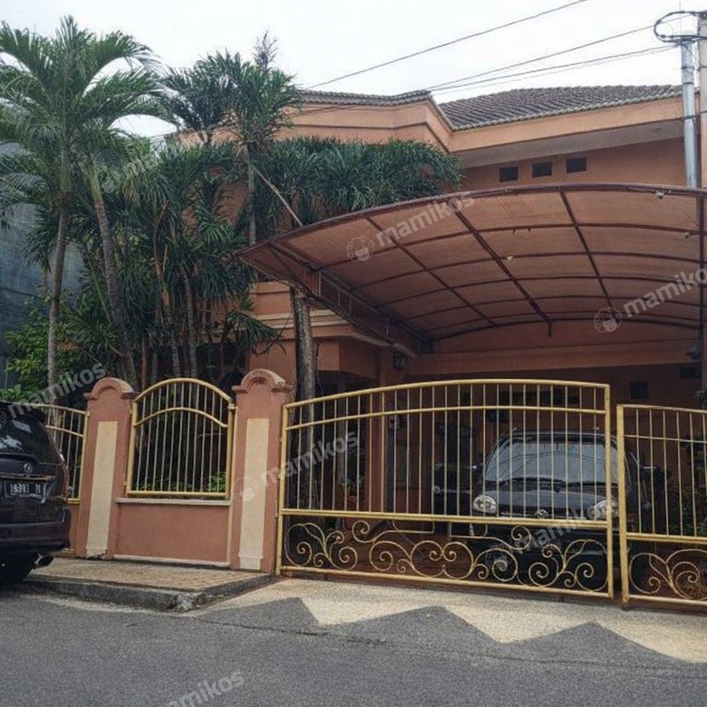 Rumah Sertifikat SHM 4 Kamar Tidur 4 Kamar Mandi Pondok Kelapa Jakarta Timur