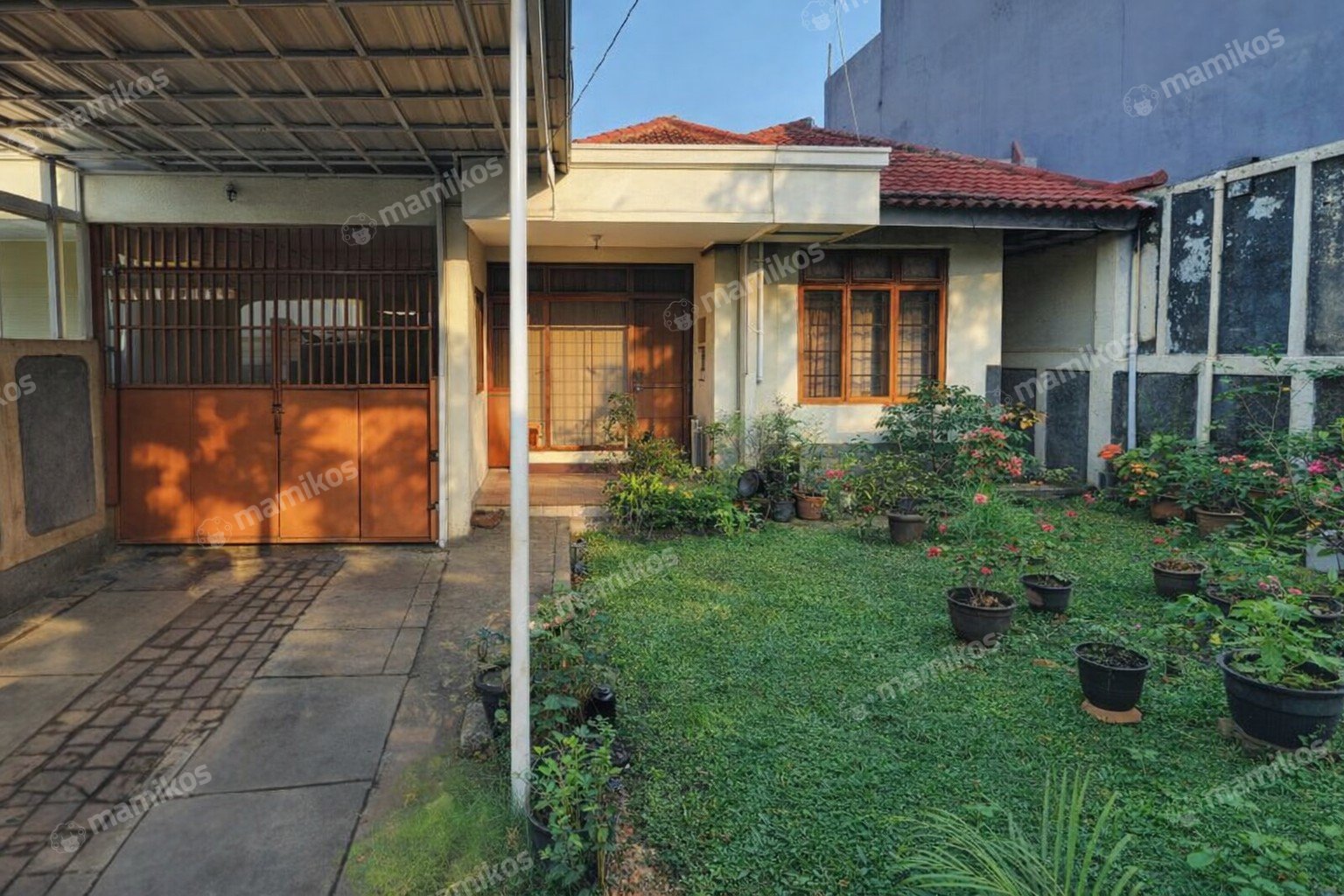 Rumah Sertifikat SHM 3 Kamar Tidur 2 Kamar Mandi Condet Jakarta Timur