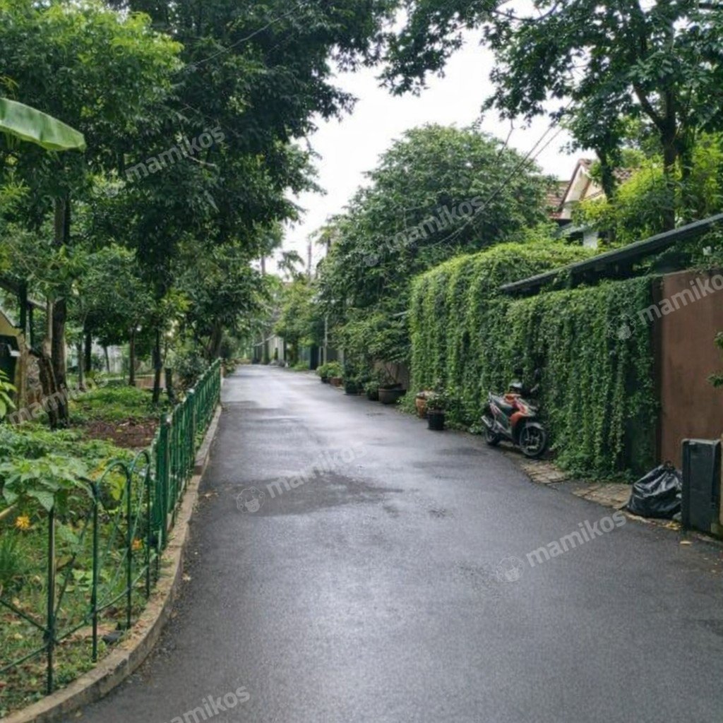 Rumah Sertifikat SHM 5 Kamar Tidur 4 Kamar Mandi SCBD Jakarta Selatan - Photo 3