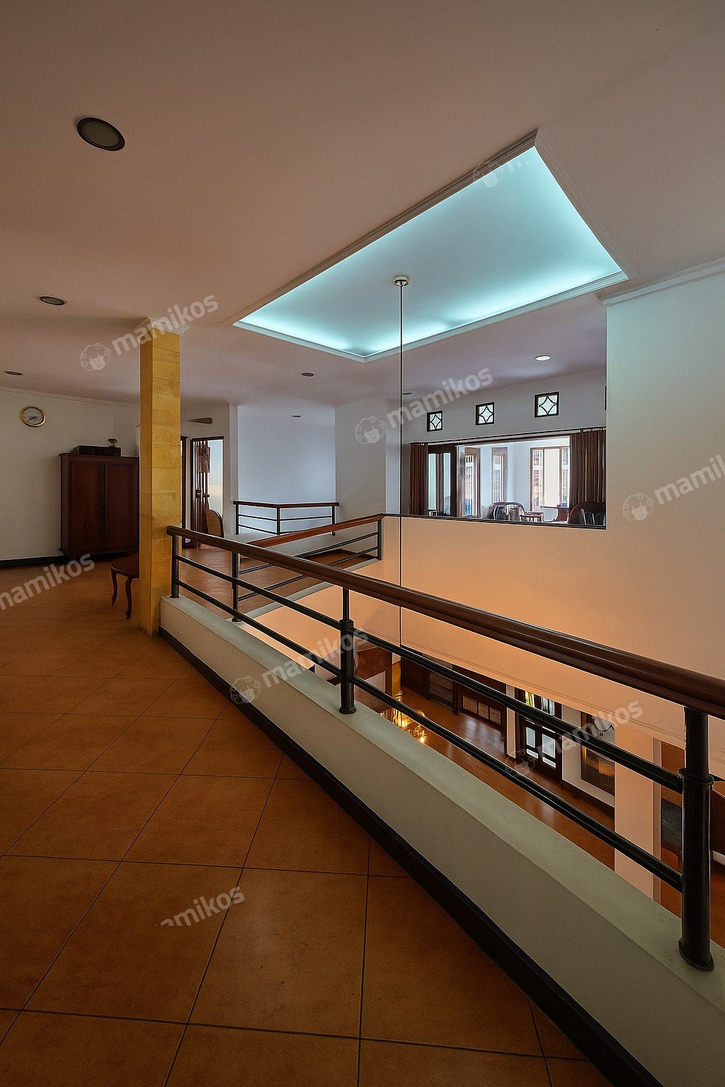 Rumah Sertifikat SHM 5 Kamar Tidur 4 Kamar Mandi Kebayoran Baru Jakarta Selatan - Photo 2