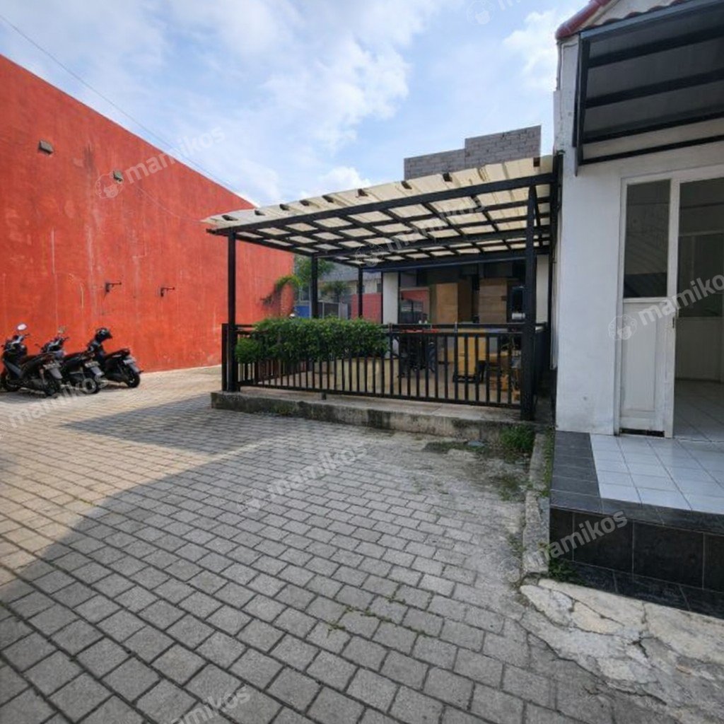 Rumah Sertifikat SHM 4 Kamar Tidur 4 Kamar Mandi Cilandak Jakarta Selatan - Photo 2