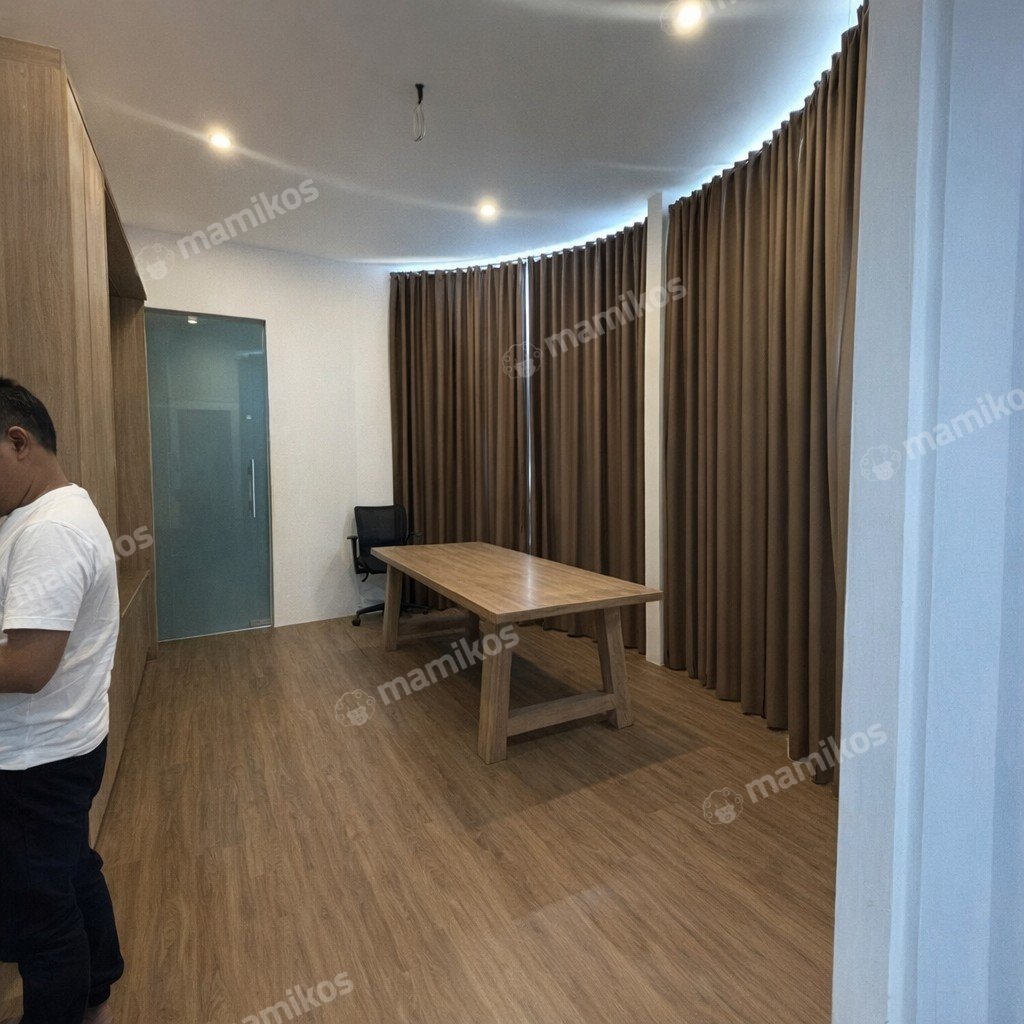 Rumah Sertifikat HGB 4 Kamar Tidur 5 Kamar Mandi Pantai Indah Kapuk Jakarta Utara - Photo 4