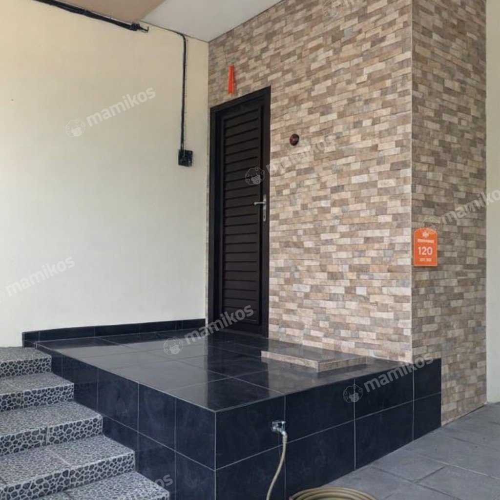 Rumah Sertifikat SHM 4 Kamar Tidur 3 Kamar Mandi Taman Kencana Jakarta Barat - Photo 2
