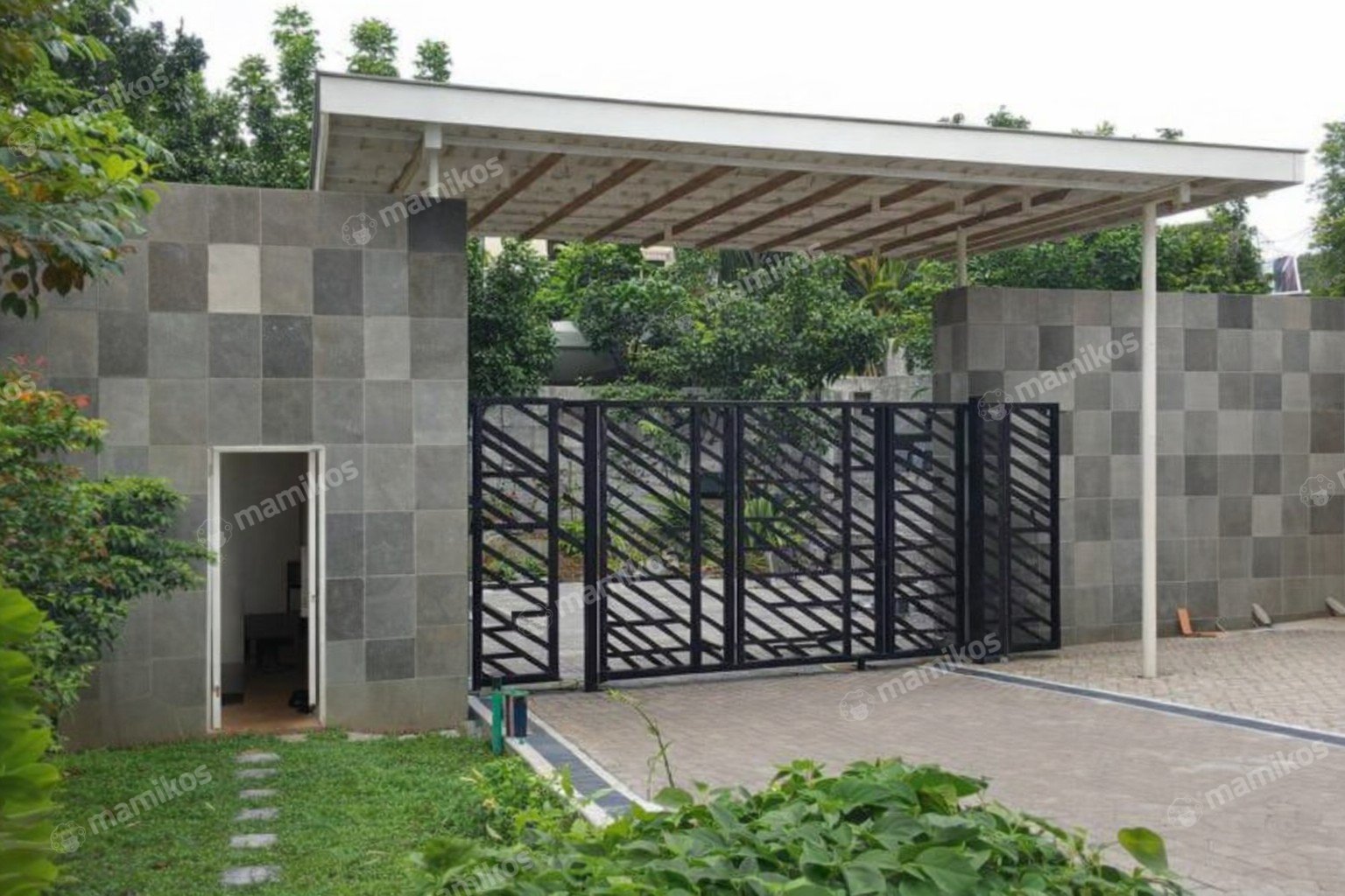 Rumah Sertifikat SHM 4 Kamar Tidur 5 Kamar Mandi Radio Dalam Jakarta Selatan