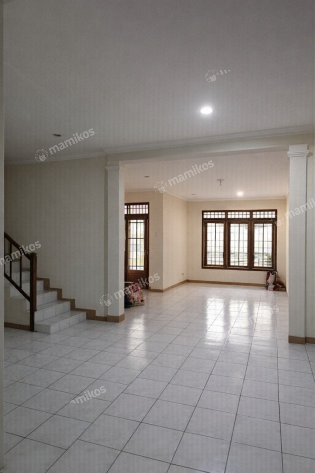 Rumah Sertifikat SHM 5 Kamar Tidur 2 Kamar Mandi Rawamangun Jakarta Timur - Photo 4