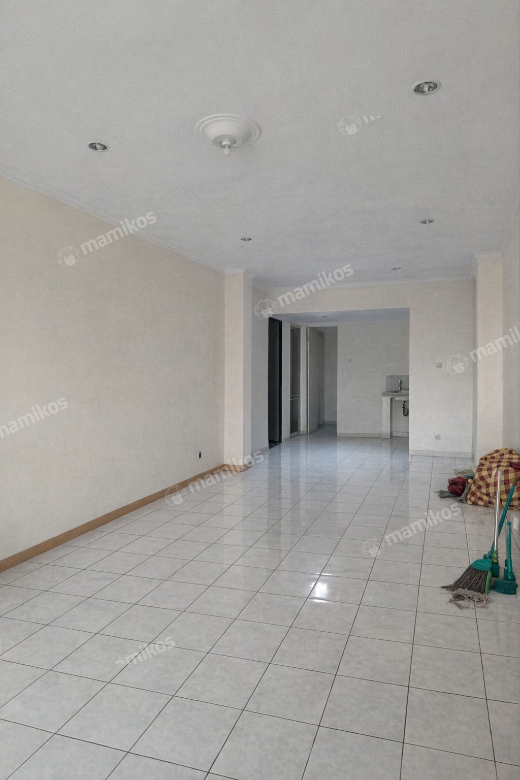 Rumah Sertifikat SHM 5 Kamar Tidur 2 Kamar Mandi Rawamangun Jakarta Timur - Photo 5