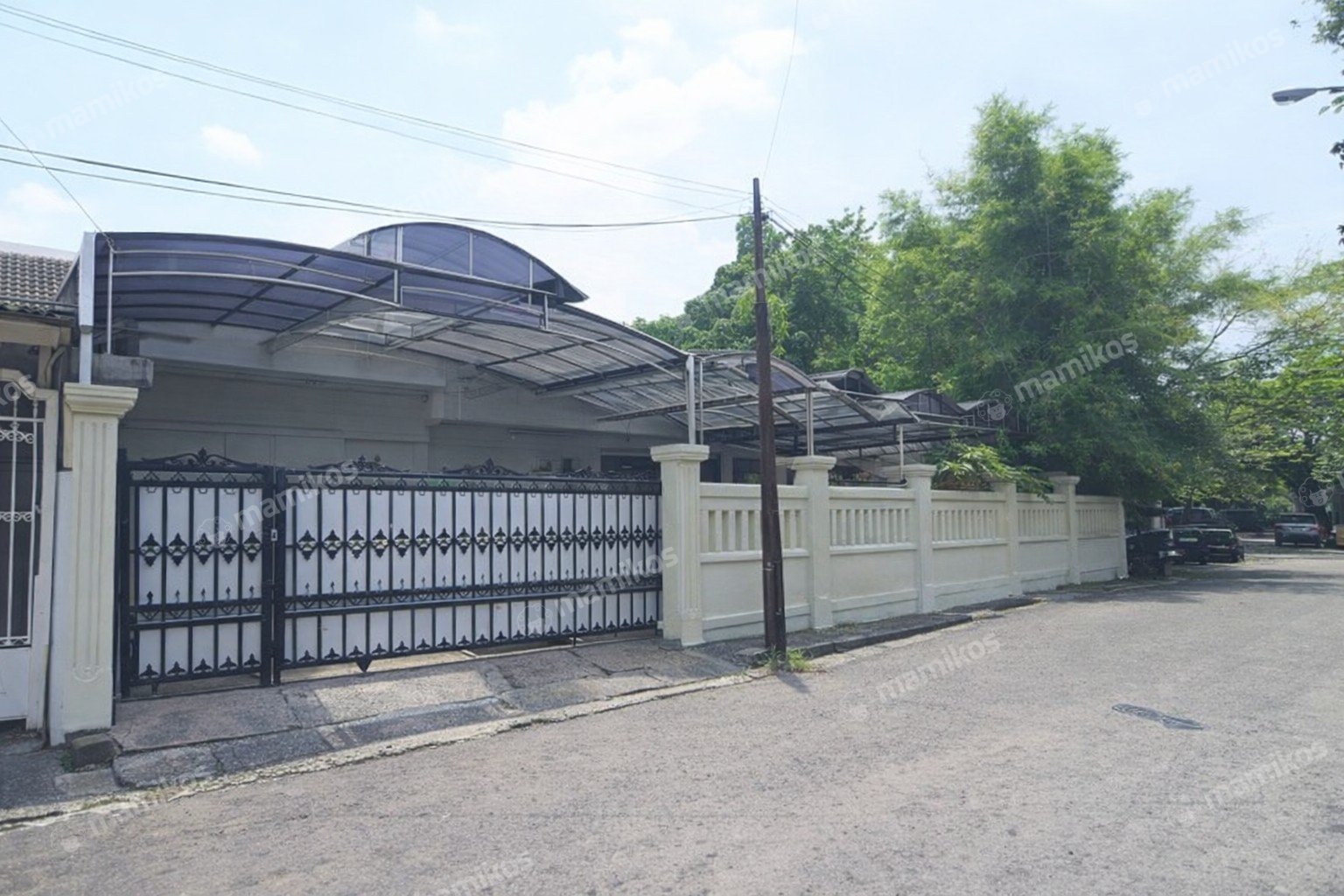 Rumah Sertifikat SHM 5 Kamar Tidur 5 Kamar Mandi Kebayoran Baru Jakarta Selatan