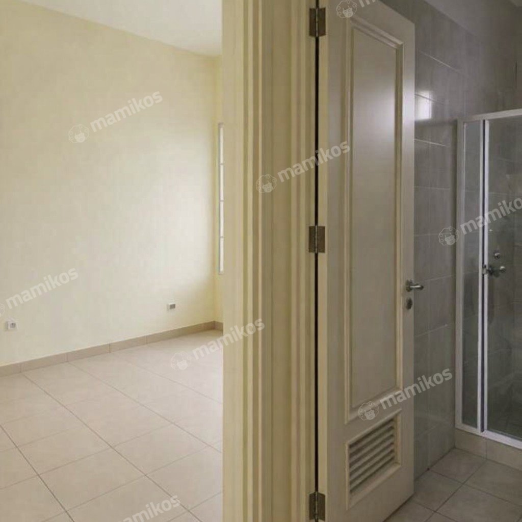 Rumah Sertifikat SHM 3 Kamar Tidur 3 Kamar Mandi Green Lake City Jakarta Barat - Photo 2