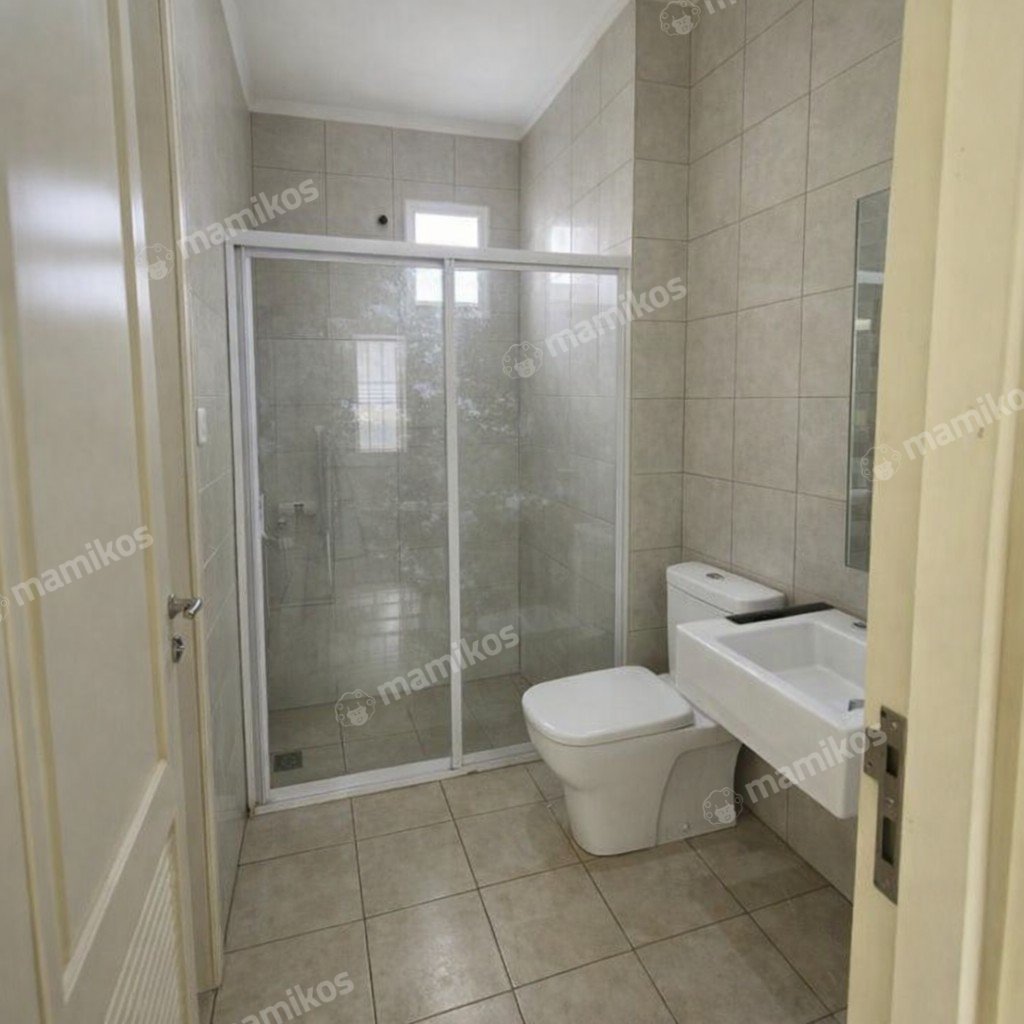 Rumah Sertifikat SHM 3 Kamar Tidur 3 Kamar Mandi Green Lake City Jakarta Barat - Photo 4