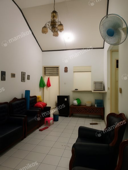 Rumah Sertifikat SHM 2 Kamar Tidur 1 Kamar Mandi Cakung Jakarta Timur - Photo 2