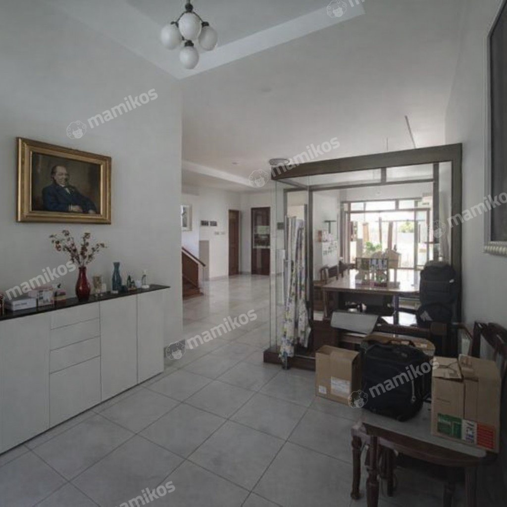 Rumah Sertifikat SHM 6 Kamar Tidur 6 Kamar Mandi Tanjung Duren Jakarta Barat - Photo 5