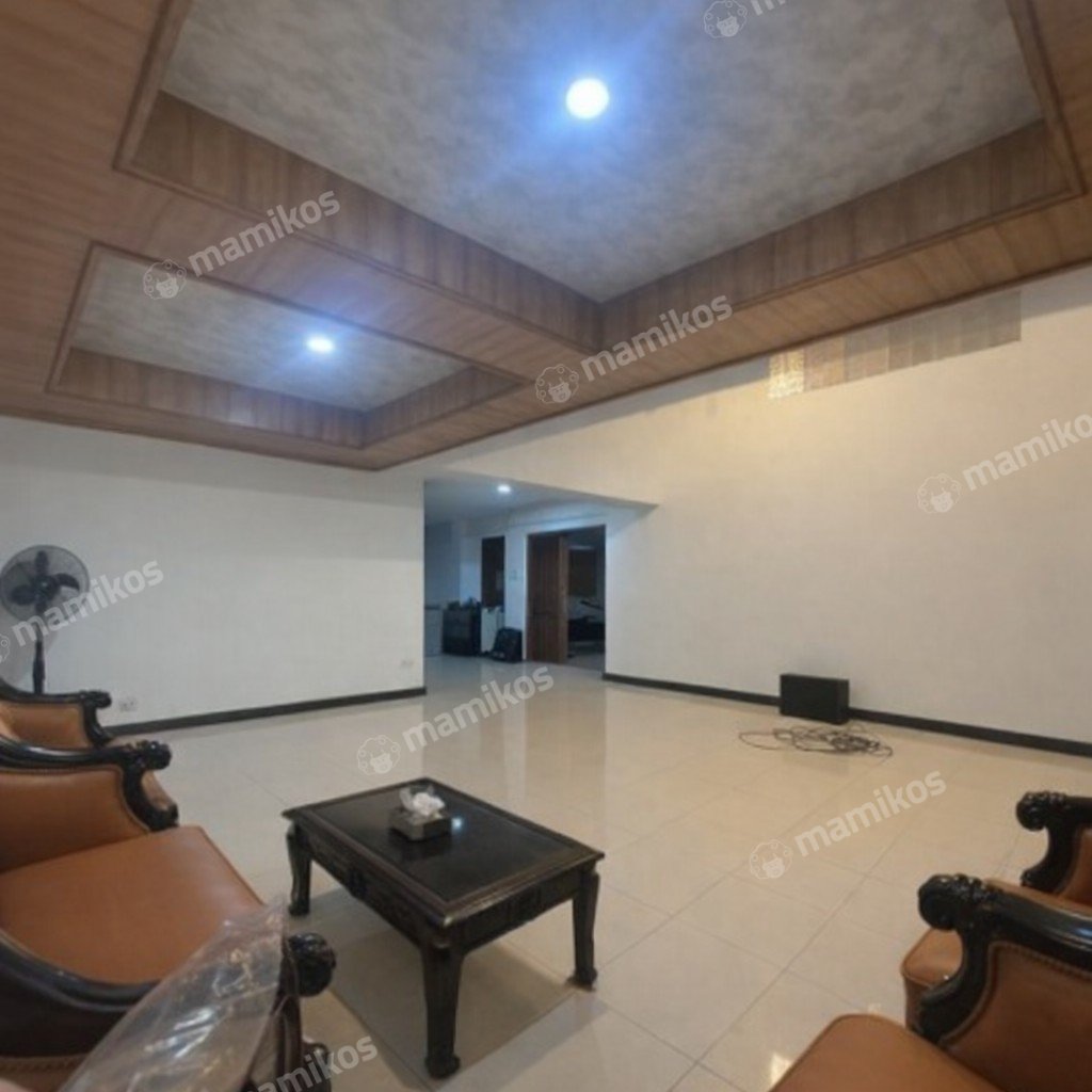 Rumah Sertifikat SHM 4 Kamar Tidur 5 Kamar Mandi Jatinegara Jakarta Timur - Photo 2