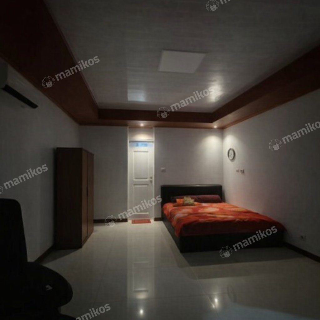 Rumah Sertifikat SHM 4 Kamar Tidur 5 Kamar Mandi Jatinegara Jakarta Timur - Photo 4