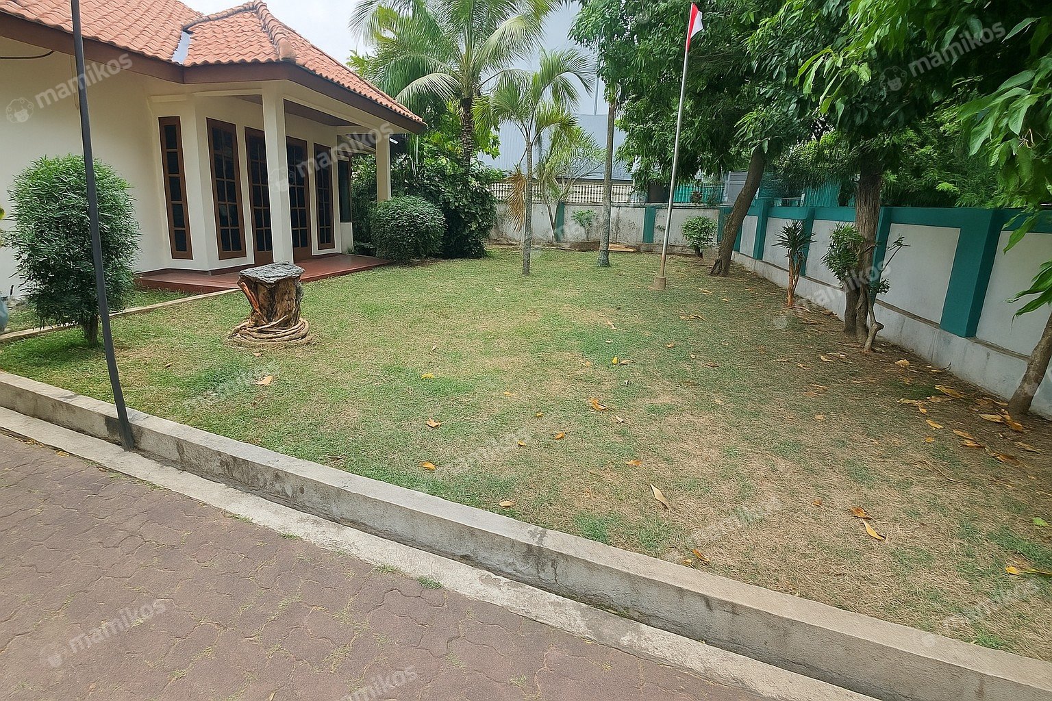 Rumah Sertifikat SHM 4 Kamar Tidur 3 Kamar Mandi Cilandak Jakarta Selatan - Photo 3