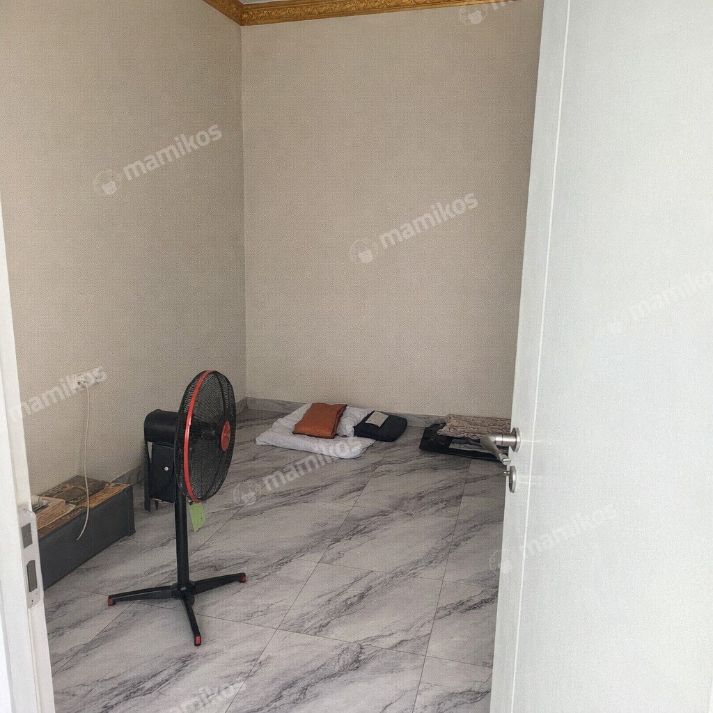 Rumah Sertifikat SHM 5 Kamar Tidur 5 Kamar Mandi Jakarta Garden City Jakarta Timur - Photo 3