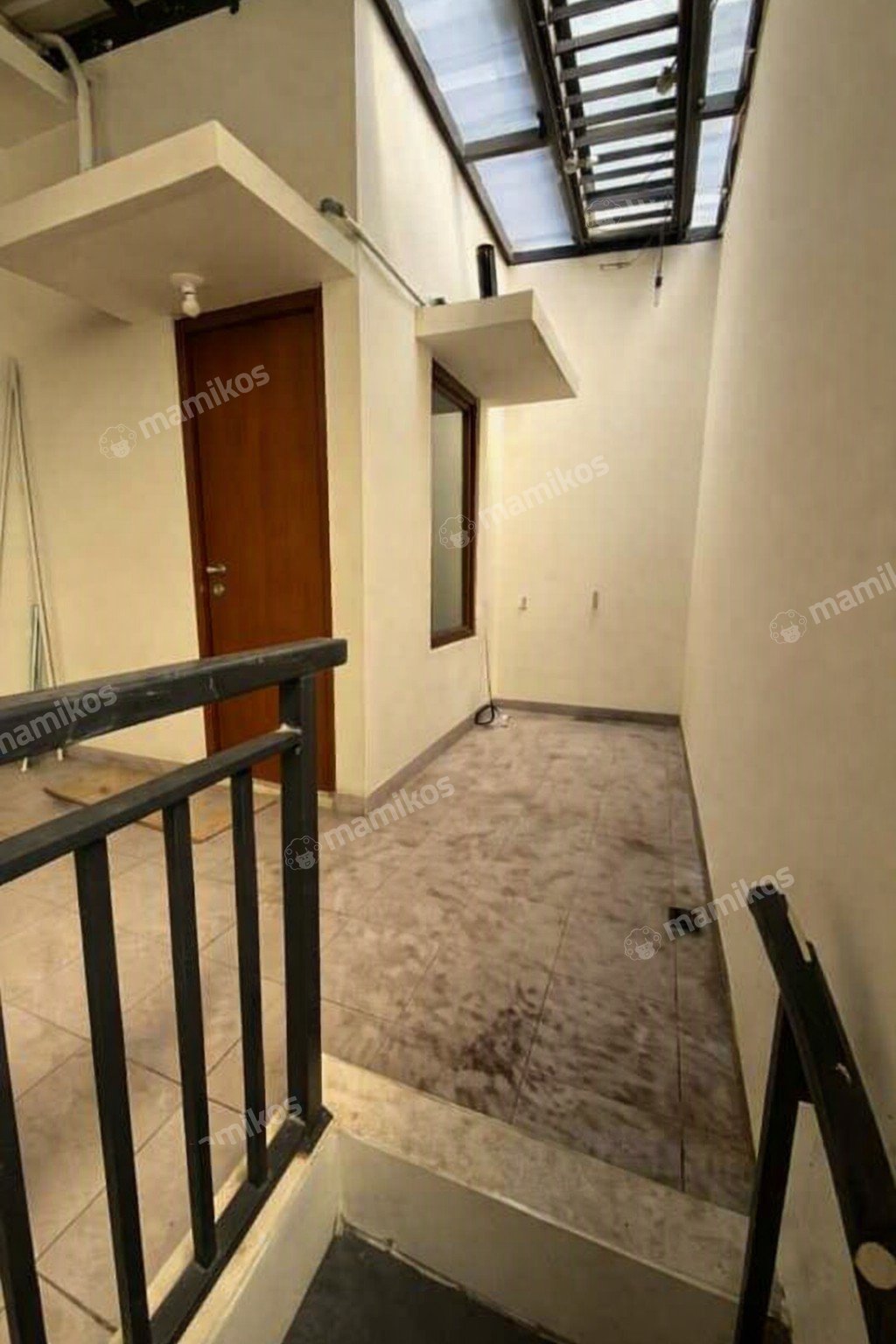 Rumah Sertifikat SHM 5 Kamar Tidur 4 Kamar Mandi Kelapa Gading Jakarta Utara - Photo 3