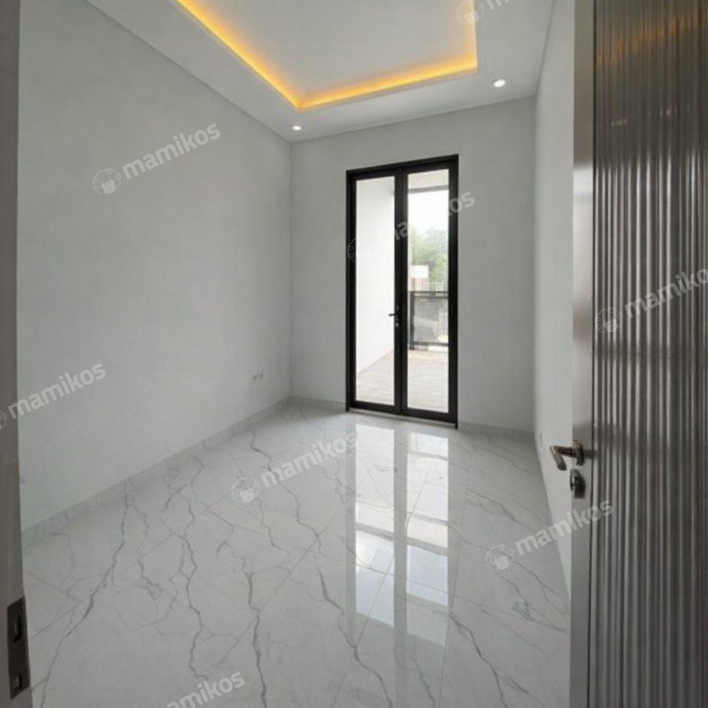 Rumah Sertifikat SHM 3 Kamar Tidur 3 Kamar Mandi Kav DKI Jakarta Barat - Photo 4