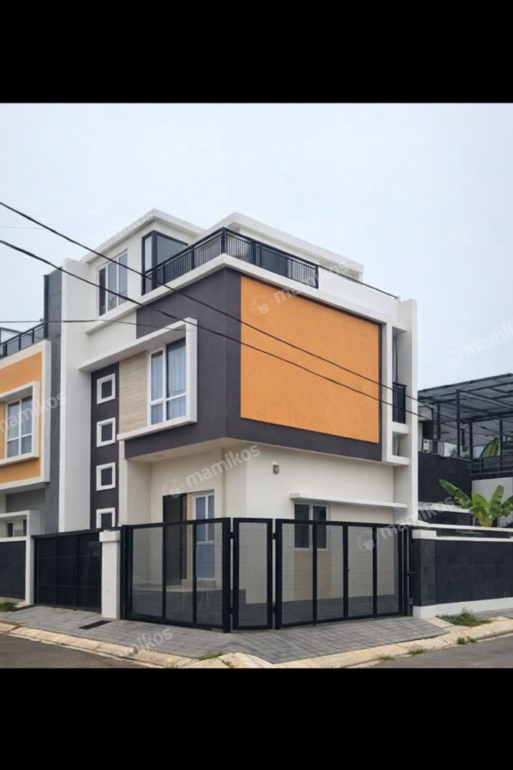 Rumah Sertifikat SHM 4 Kamar Tidur 3 Kamar Mandi Citra Garden Jakarta Barat - Photo 2