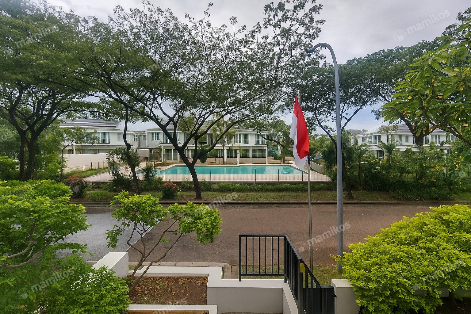 Rumah Sertifikat SHM 5 Kamar Tidur 4 Kamar Mandi Kapuk Kamal Jakarta Barat - Photo 5