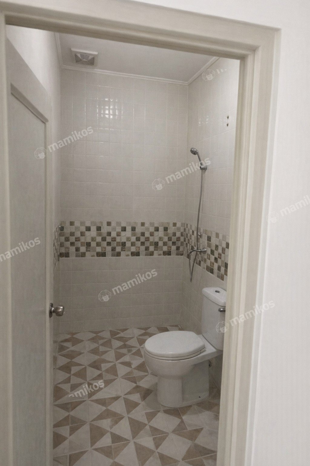 Rumah 4 Kamar Tidur 3 Kamar Mandi 3 Lantai Tanjung Duren Jakarta Barat - Photo 3