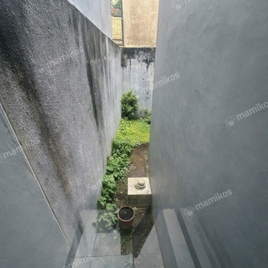 Rumah Sertifikat SHM 3 Kamar Tidur 3 Kamar Mandi Joglo Jakarta Barat - Photo 2