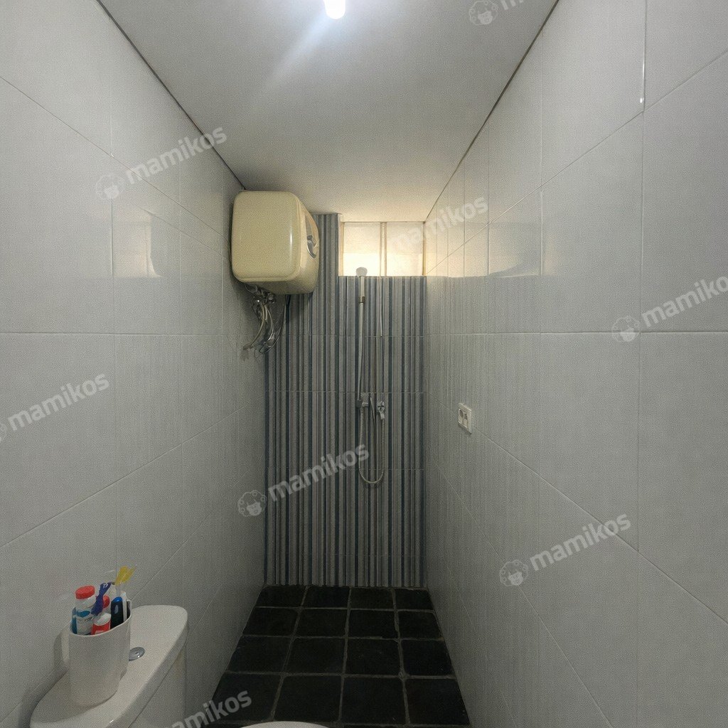 Rumah Sertifikat SHM 3 Kamar Tidur 3 Kamar Mandi Joglo Jakarta Barat - Photo 4
