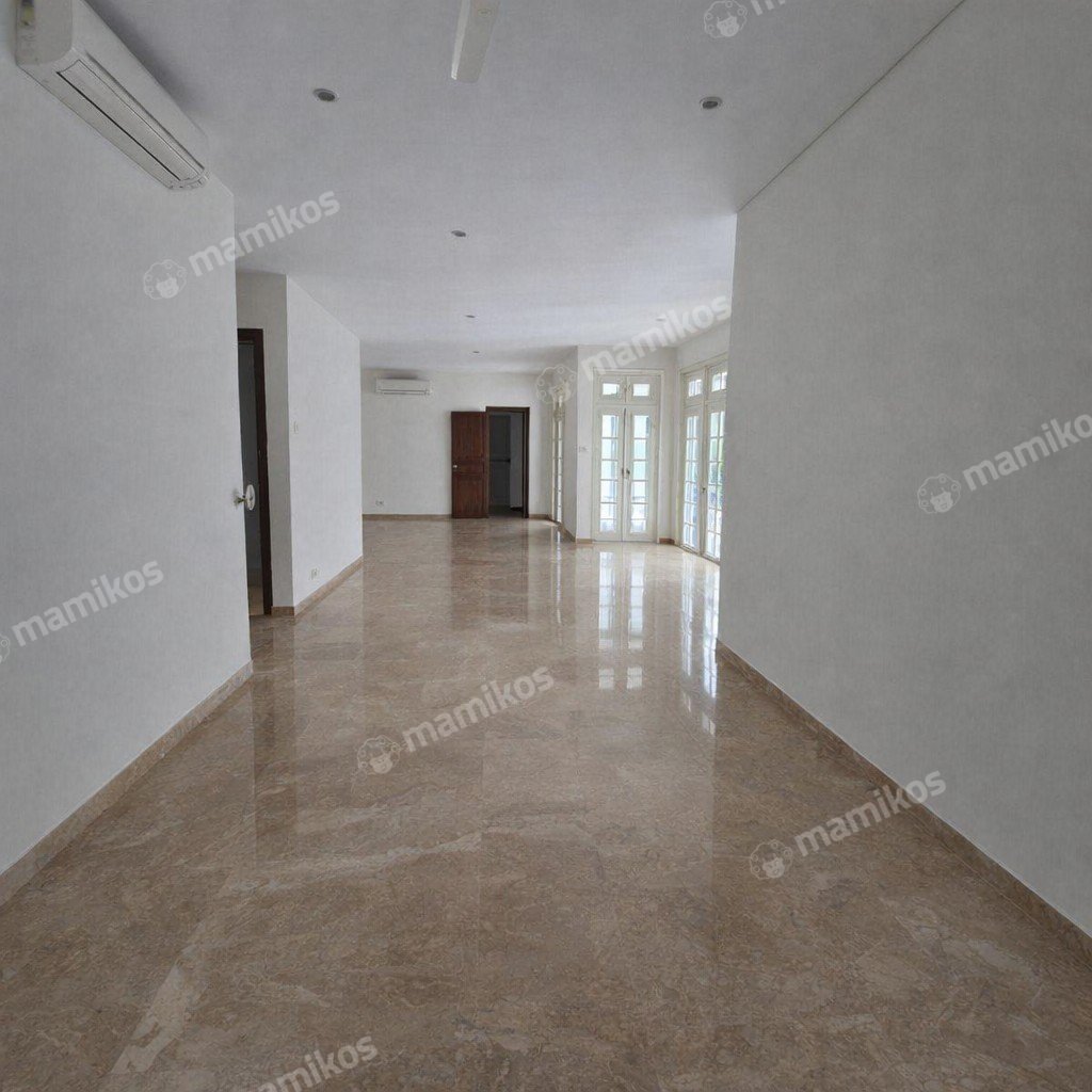 Rumah Sertifikat SHM 3 Kamar Tidur 3 Kamar Mandi Kebayoran Baru Jakarta Selatan - Photo 5