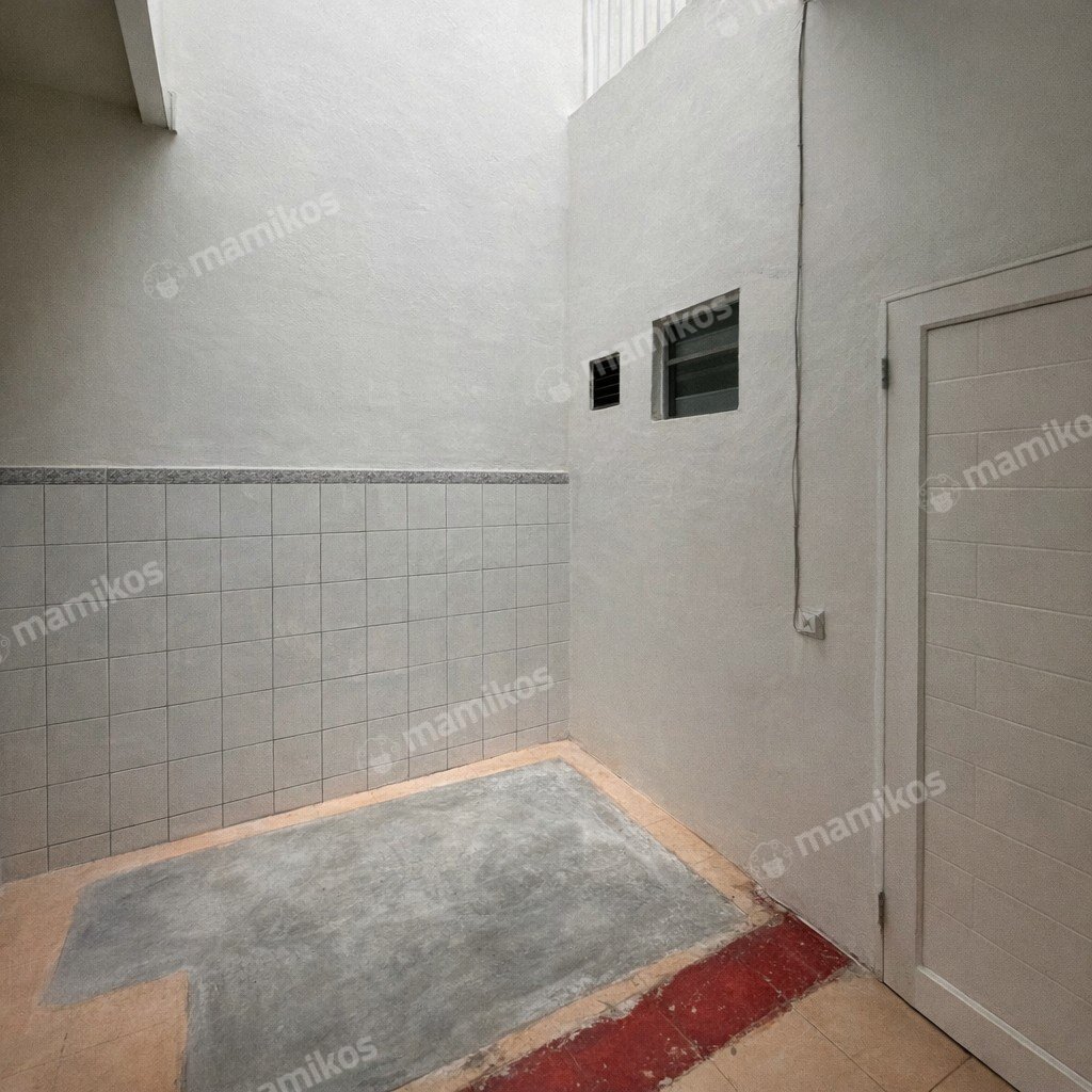 Rumah Sertifikat SHM 4 Kamar Tidur 4 Kamar Mandi Puri Mansion Jakarta Barat - Photo 3