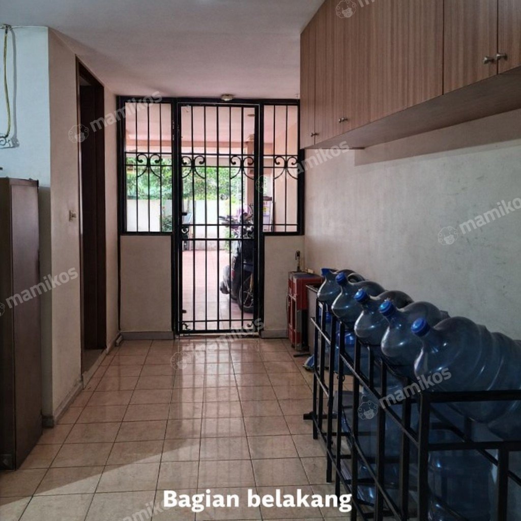Rumah Sertifikat SHM 5 Kamar Tidur 4 Kamar Mandi Citra Grand Jakarta Timur - Photo 4