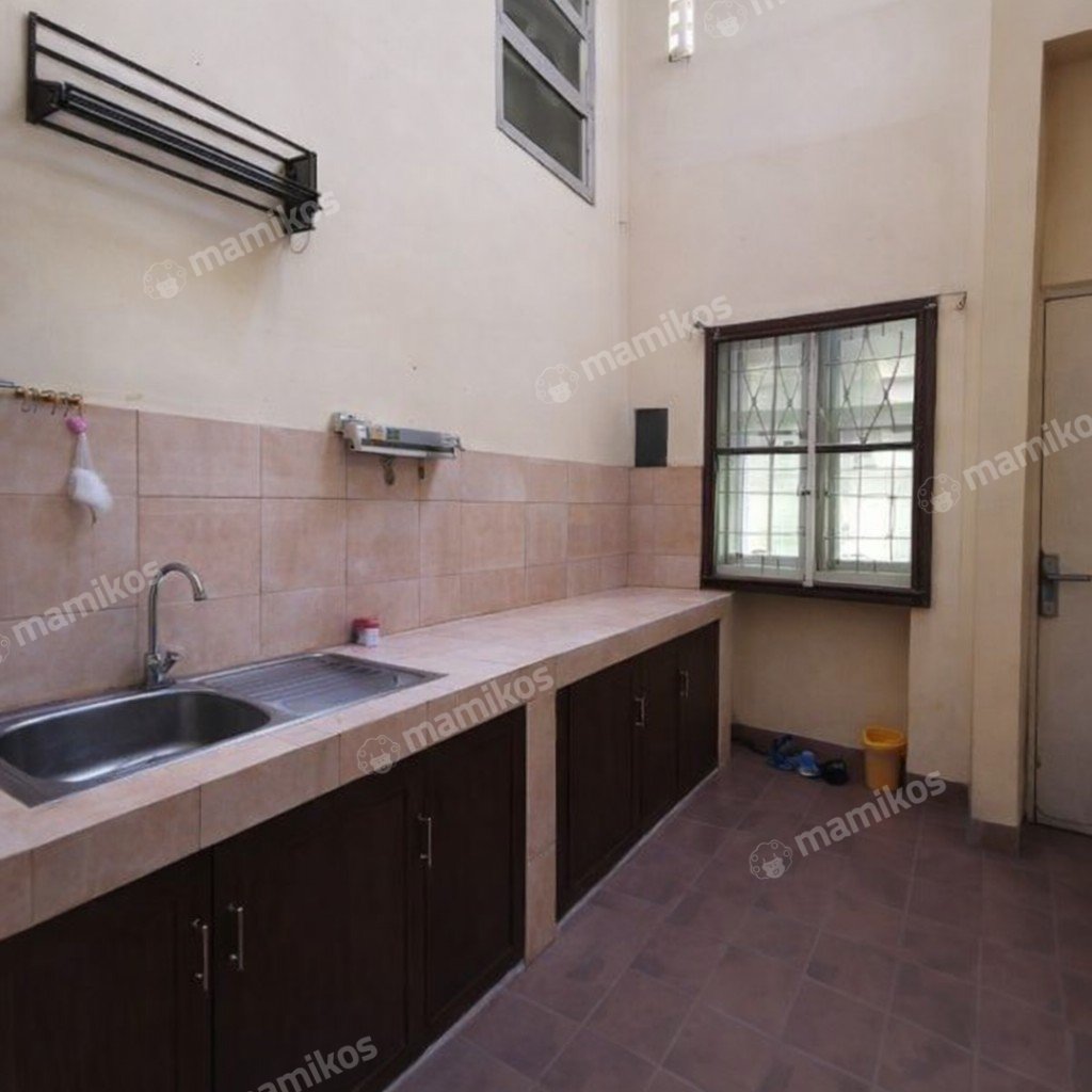 Rumah Sertifikat SHM 3 Kamar Tidur 2 Kamar Mandi Pondok Indah Jakarta Selatan - Photo 5