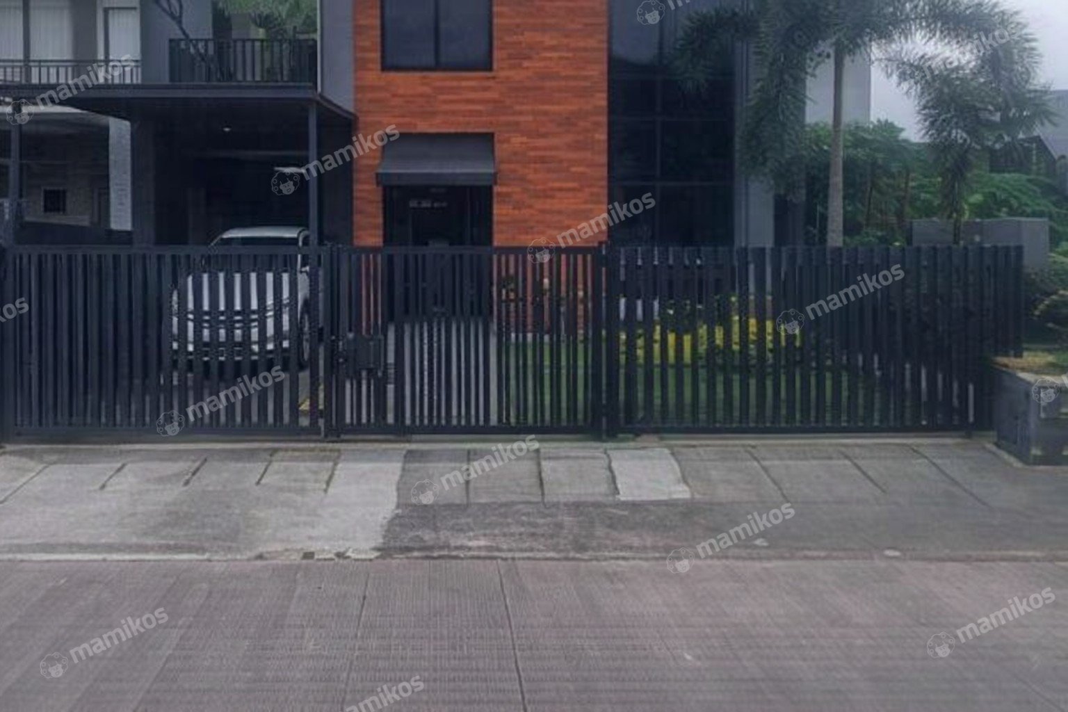 Rumah Sertifikat SHM 4 Kamar Tidur 3 Kamar Mandi Kembangan Jakarta Barat