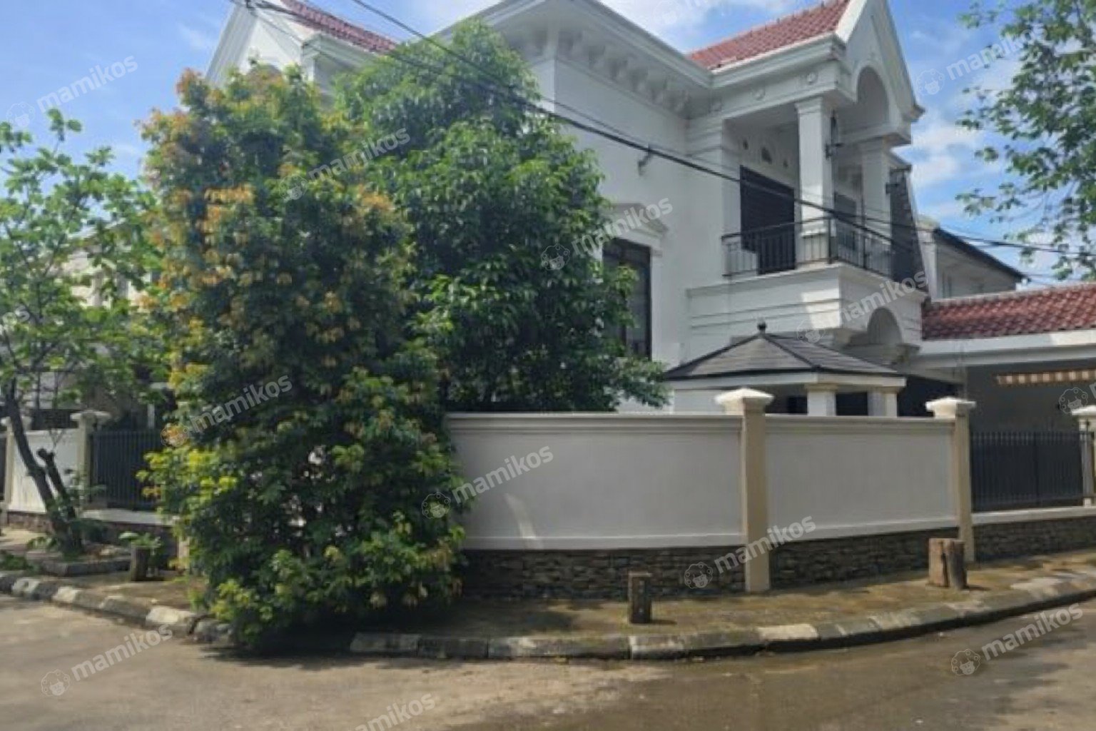 Rumah Sertifikat SHM 5 Kamar Tidur 4 Kamar Mandi Kelapa Gading Jakarta Utara - Photo 3